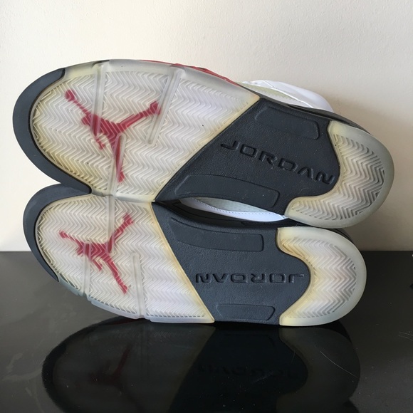 Air Jordan 5 Retro 'Fire Red' 2013 In White - Picture 3 of 4